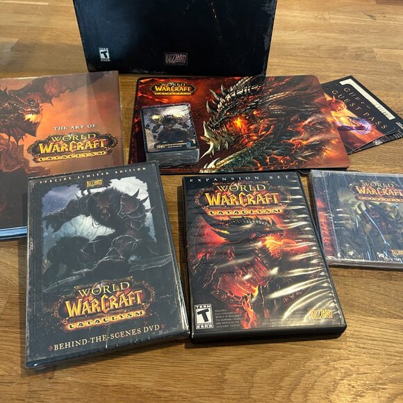 WORLD OF WARCRAFT Cataclysm Collector's Edition PC Game 2010 MINT - Picture 2 of 13